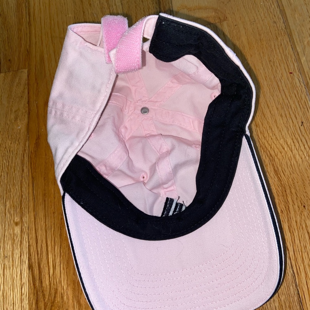 Adidas hat - Picture 3 of 3